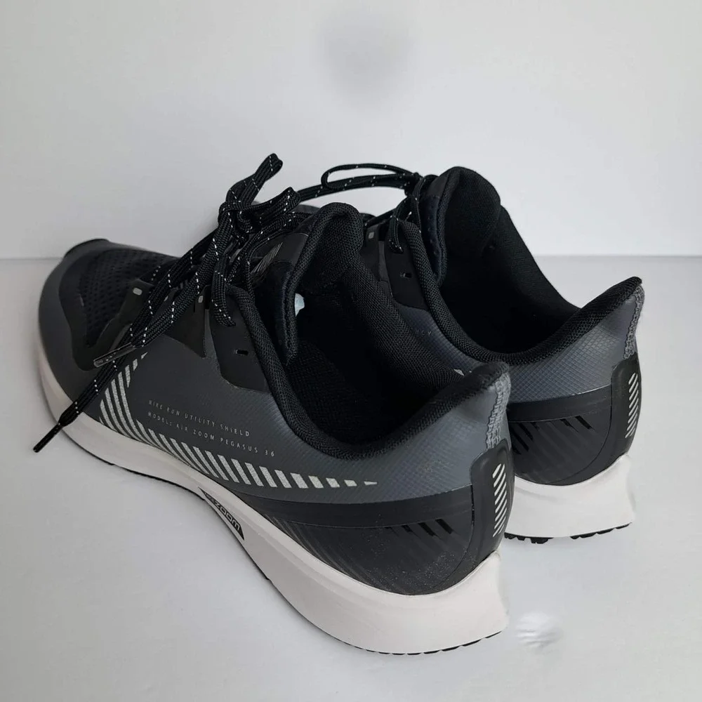 Nike Air Max Pegasus 36 Shield Shoes Womens Size 10 Black Running AQ8006-003